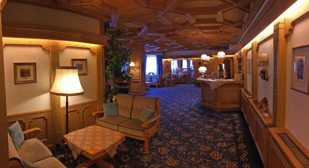 Hotel Roy Malga Ciapela
