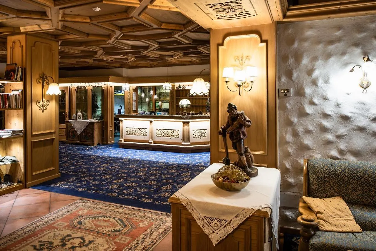 Hotel Roy Malga Ciapela