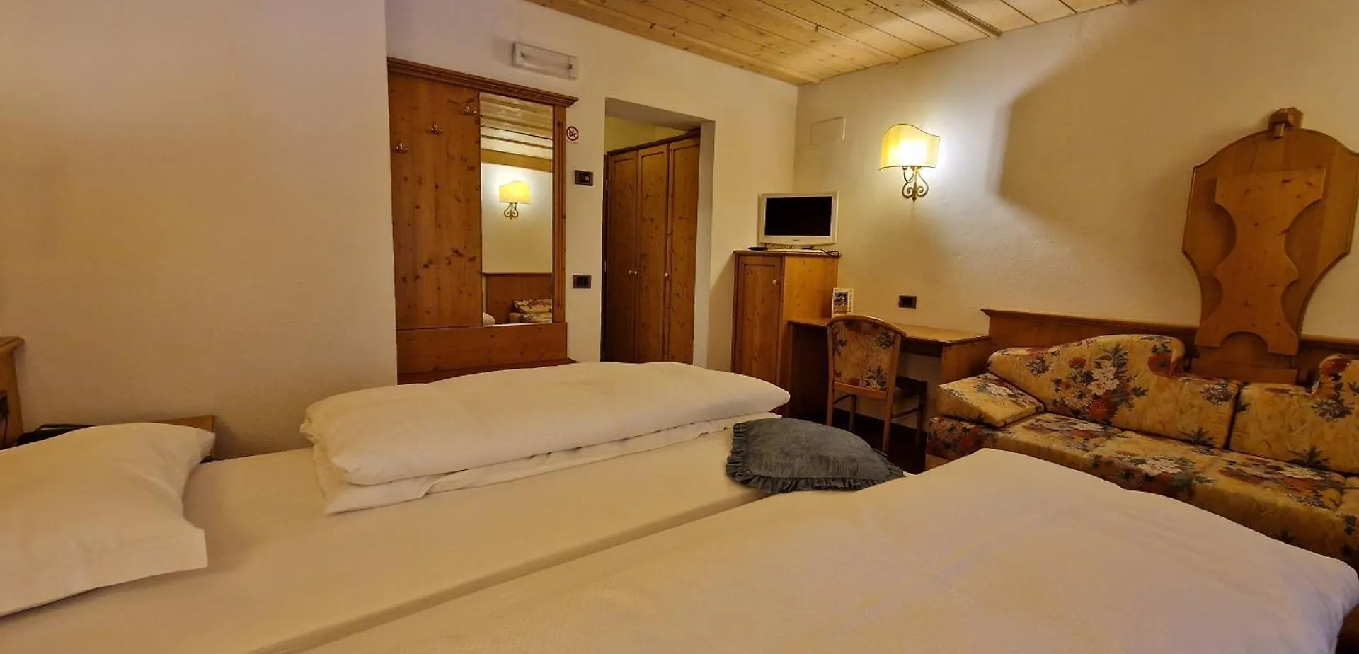 Hotel Roy Malga Ciapela